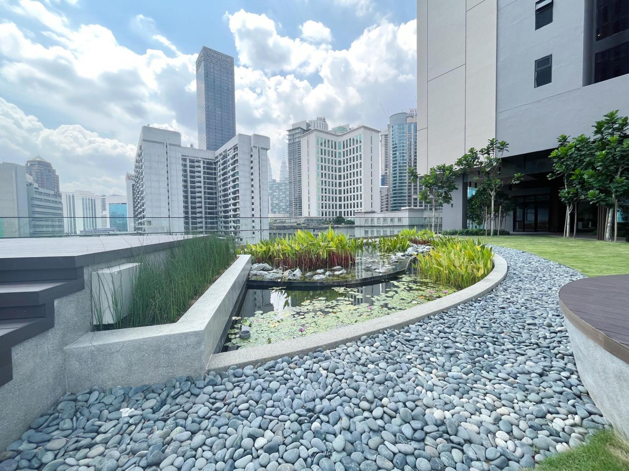 Pangsapuri The Axon Bukit Bintang By Awesomestay